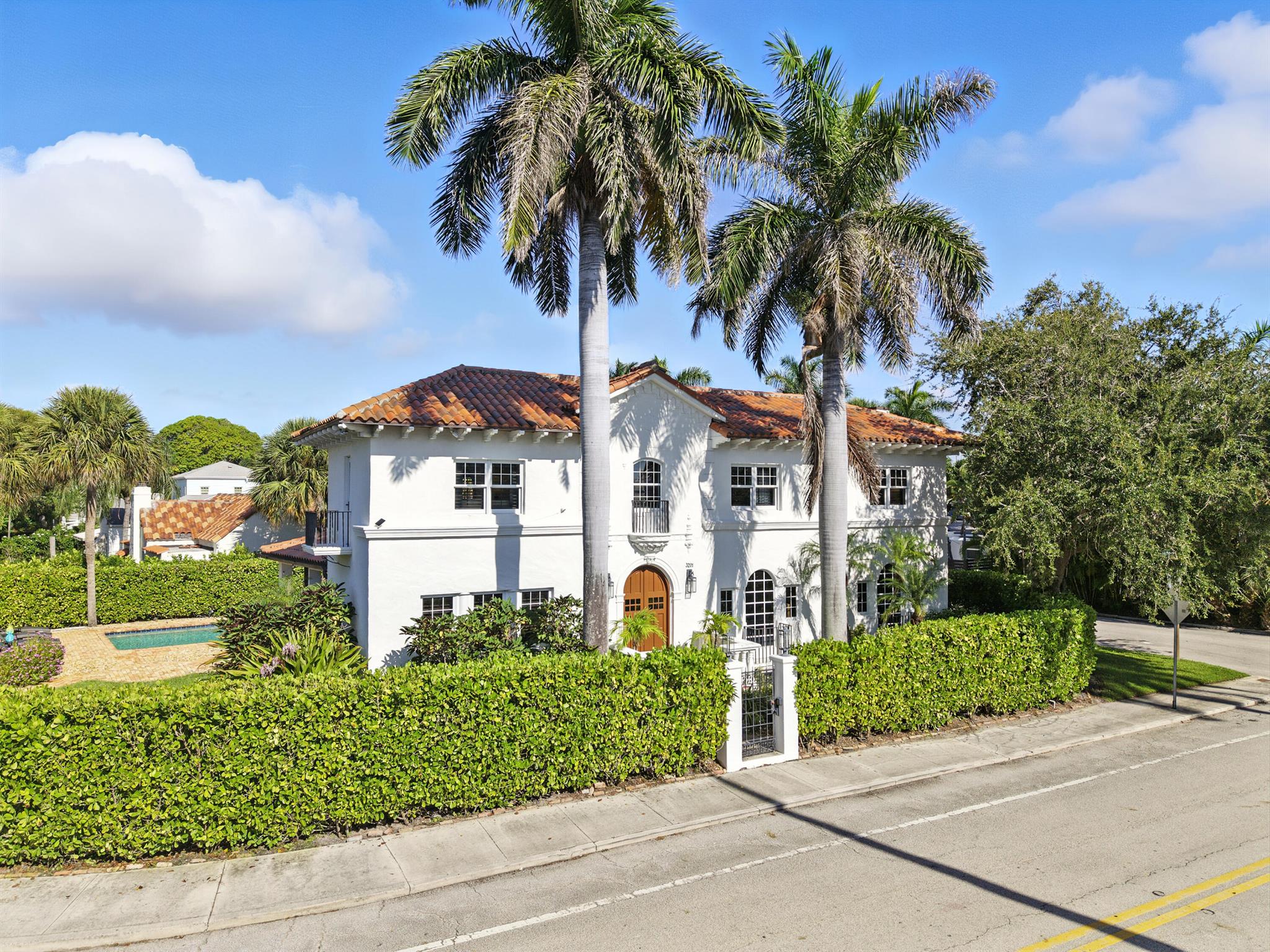 NORTH SHORE TERRACE 1 - Residential