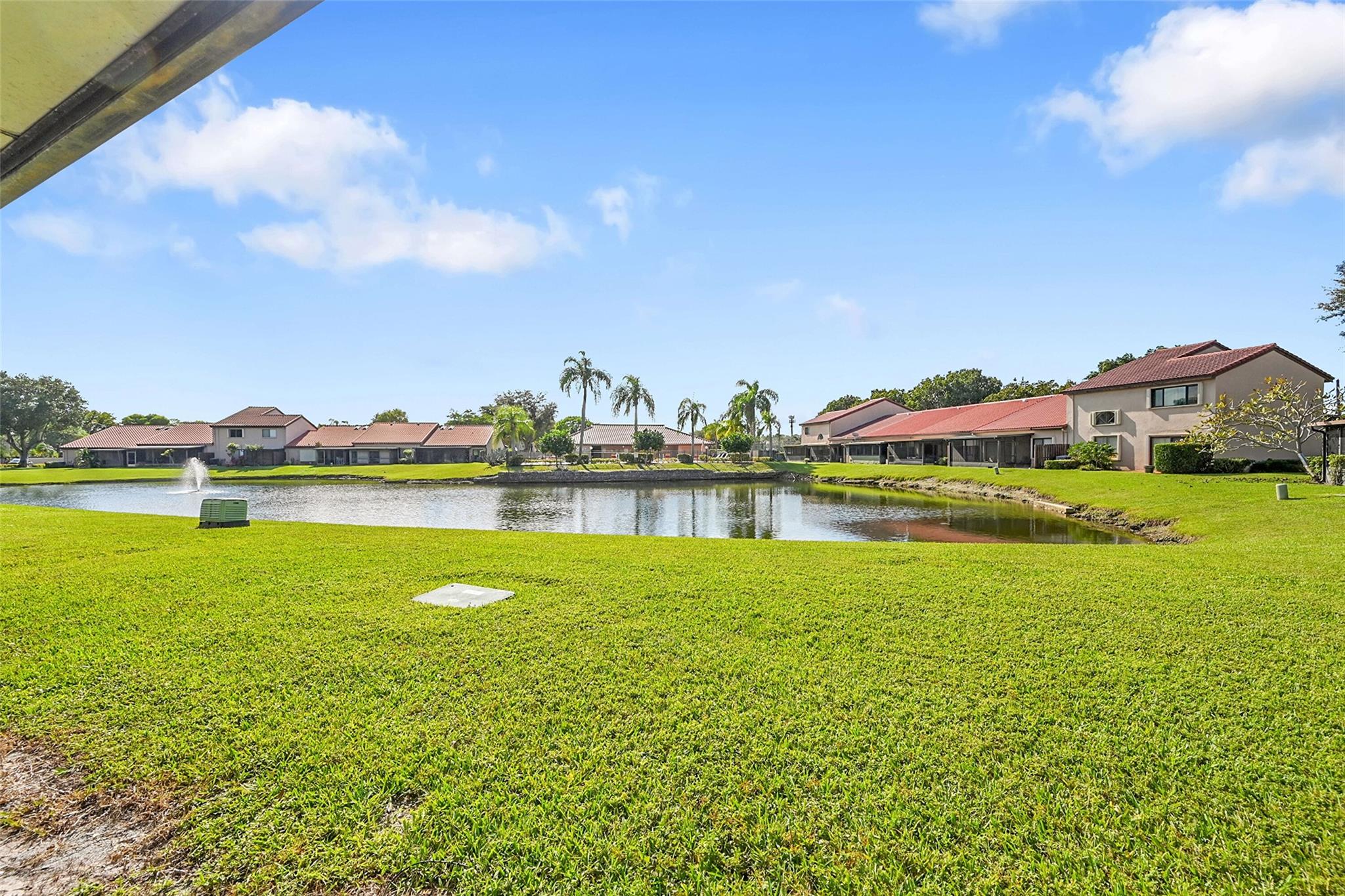 La Mirage - Residential