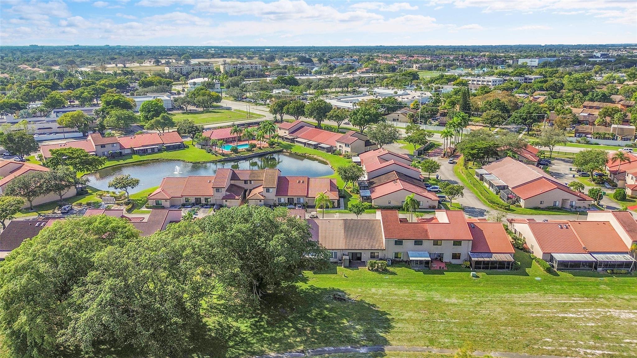 La Mirage - Residential