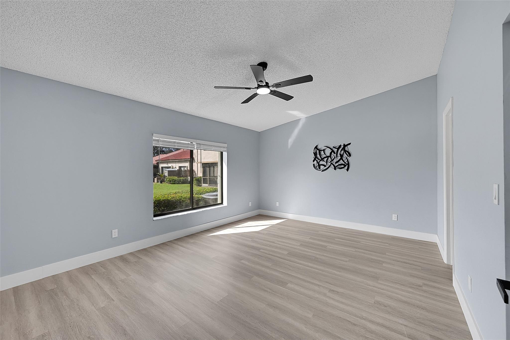 La Mirage - Residential