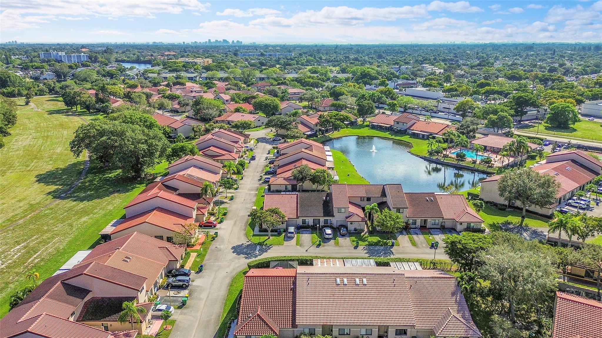 La Mirage - Residential