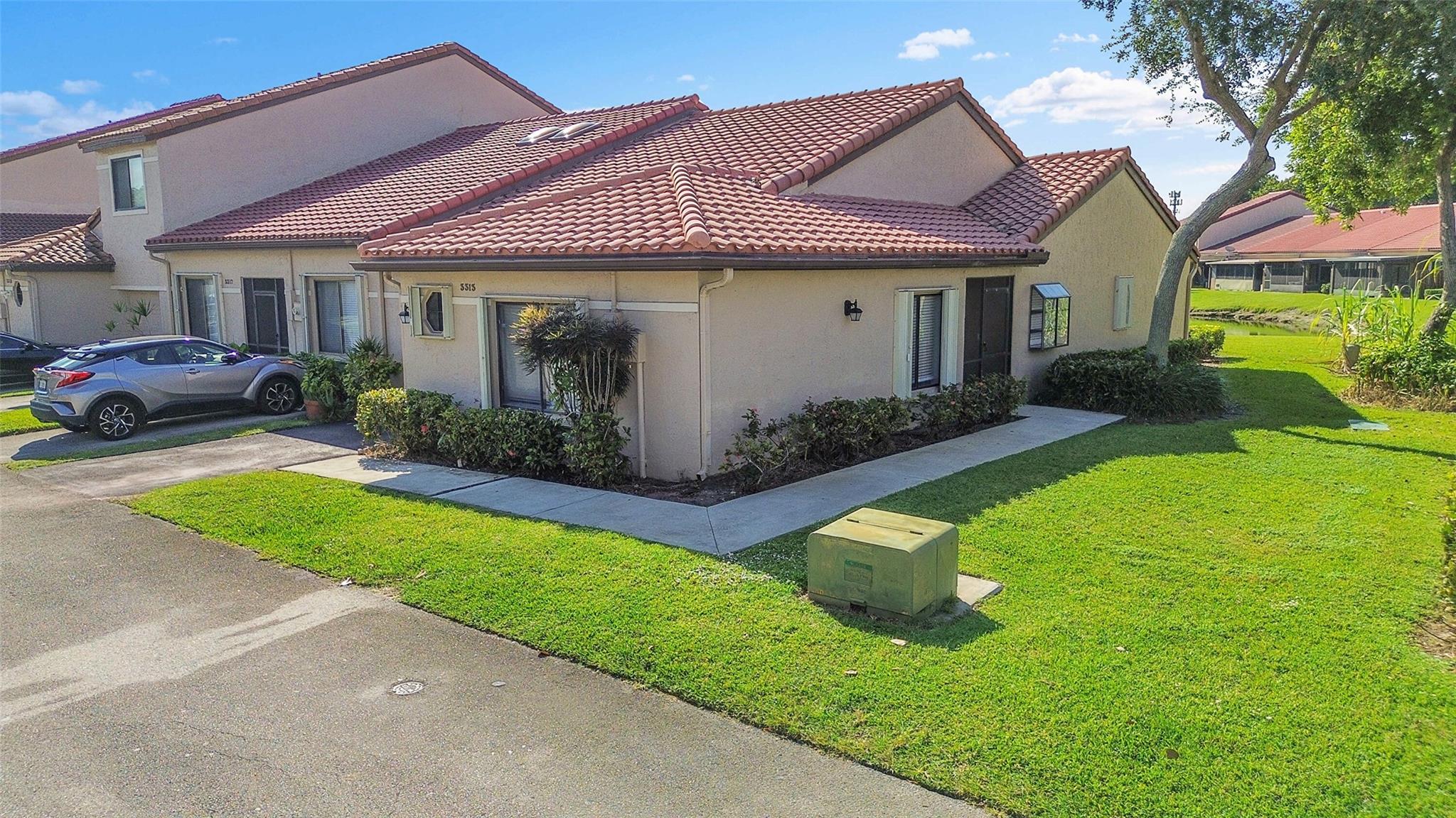 La Mirage - Residential