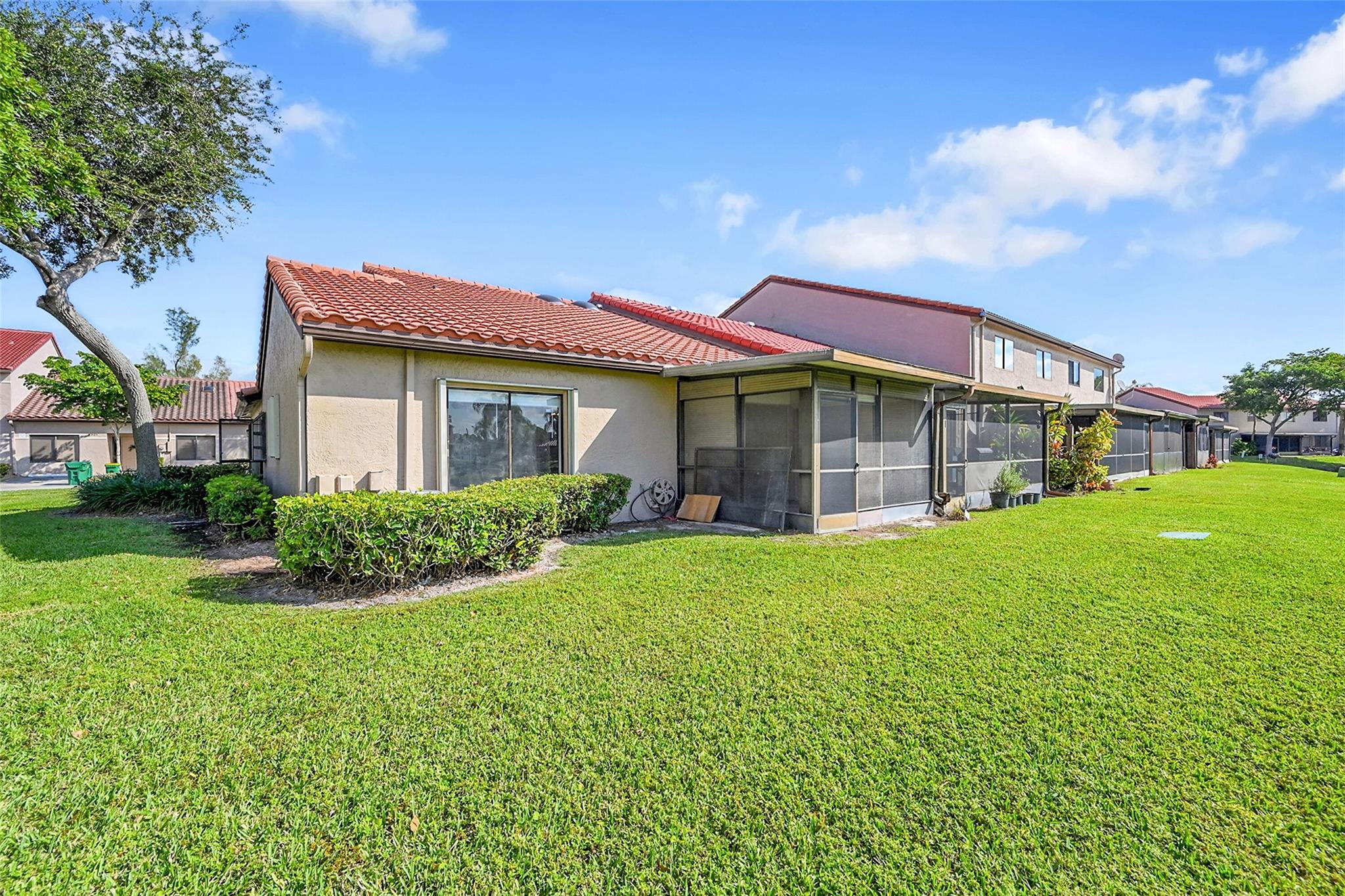 La Mirage - Residential