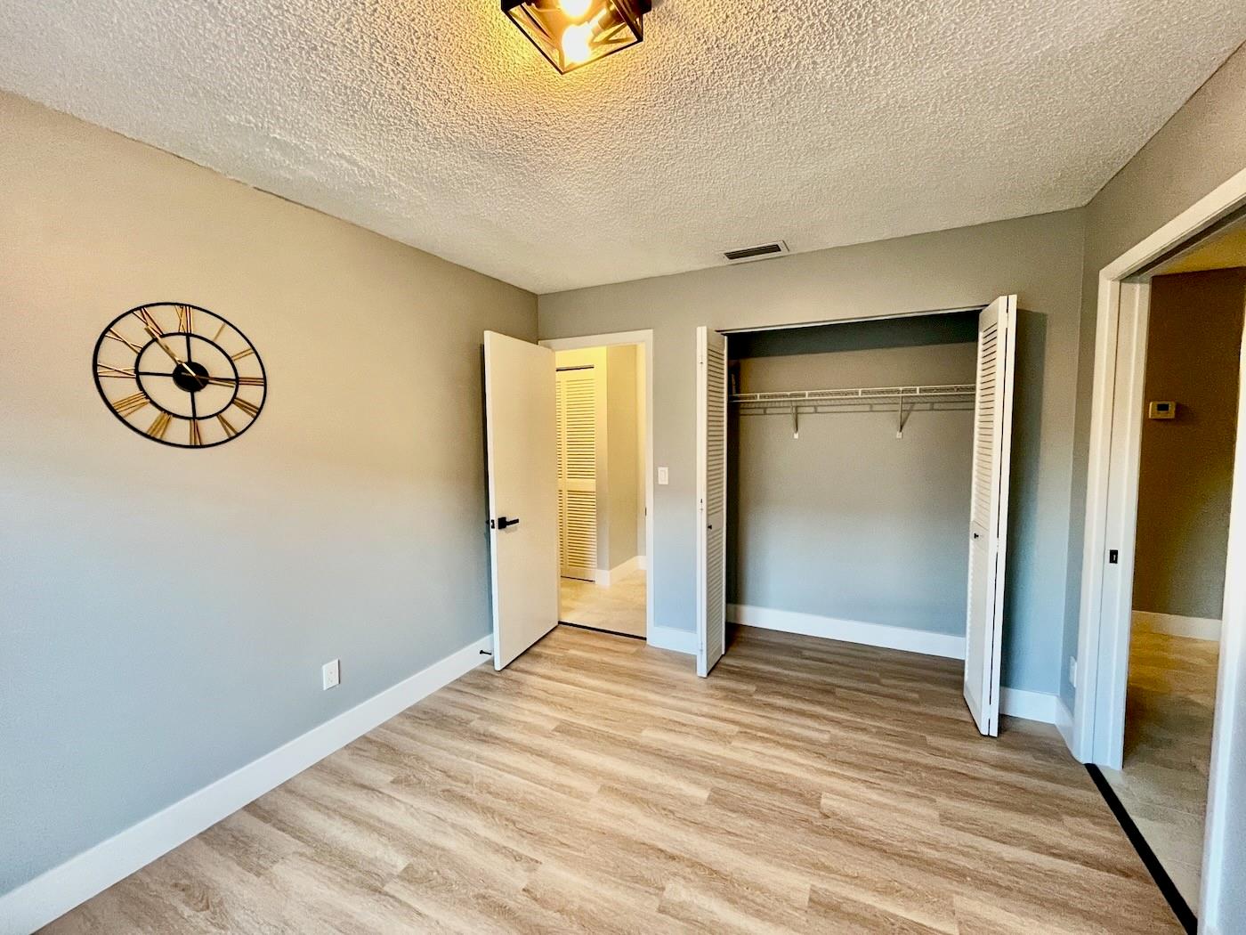 La Mirage - Residential