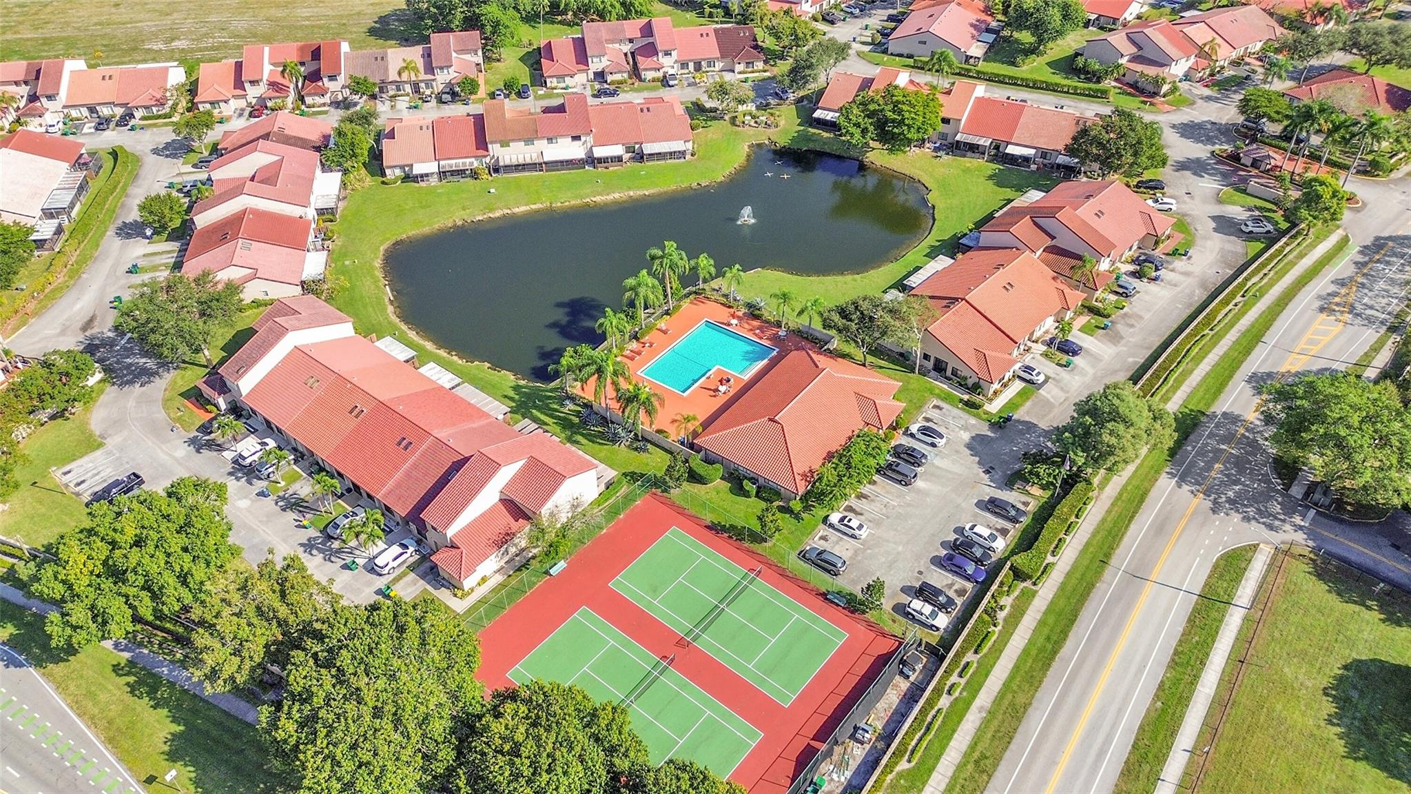 La Mirage - Residential