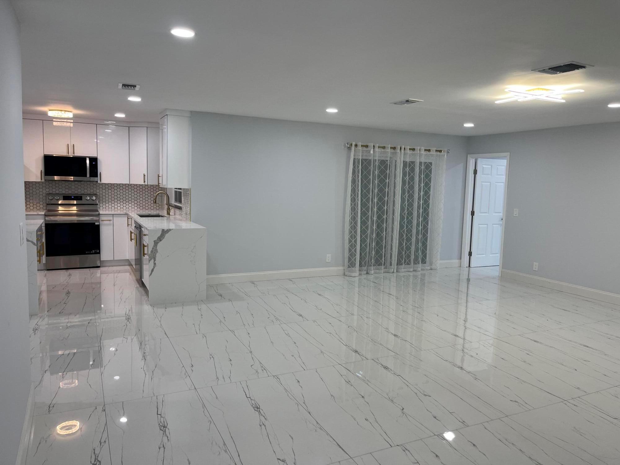 1720 SW 13th Street