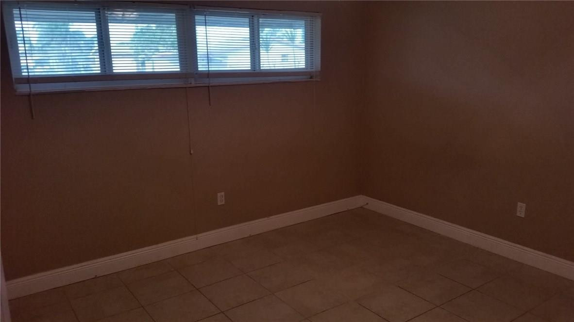 SUNRISE GOLF VILLAGE - Residential Lease