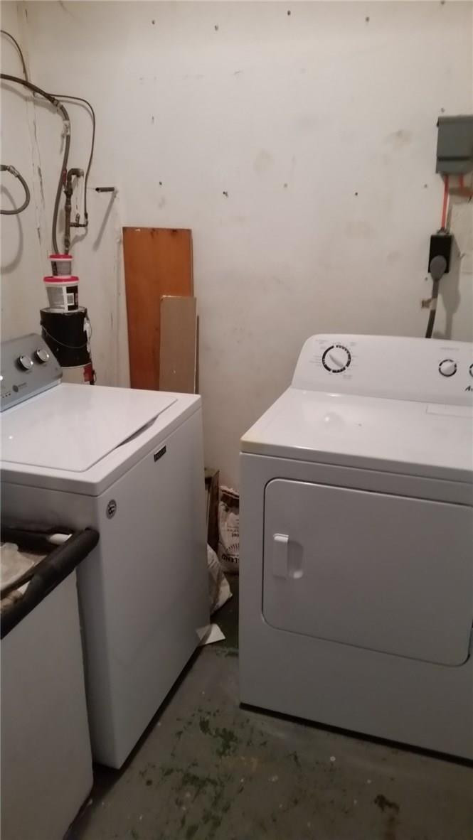 SUNRISE GOLF VILLAGE - Residential Lease