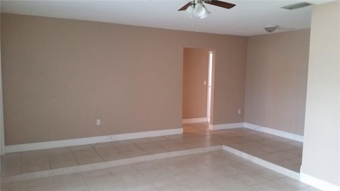 SUNRISE GOLF VILLAGE - Residential Lease