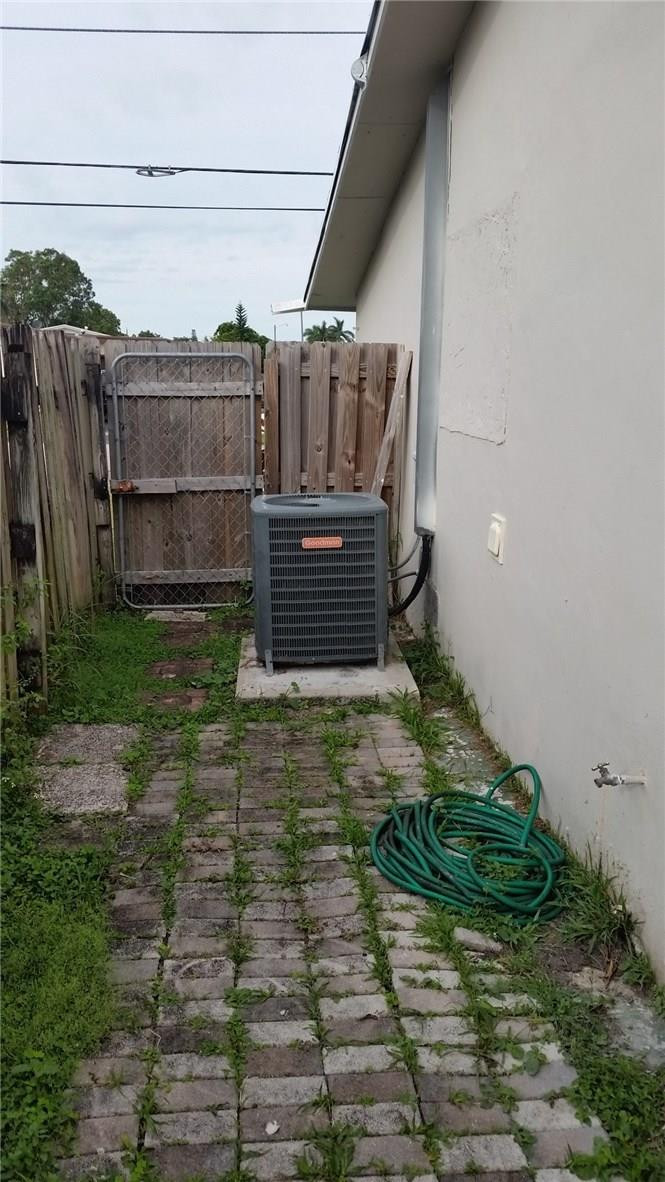 SUNRISE GOLF VILLAGE - Residential Lease