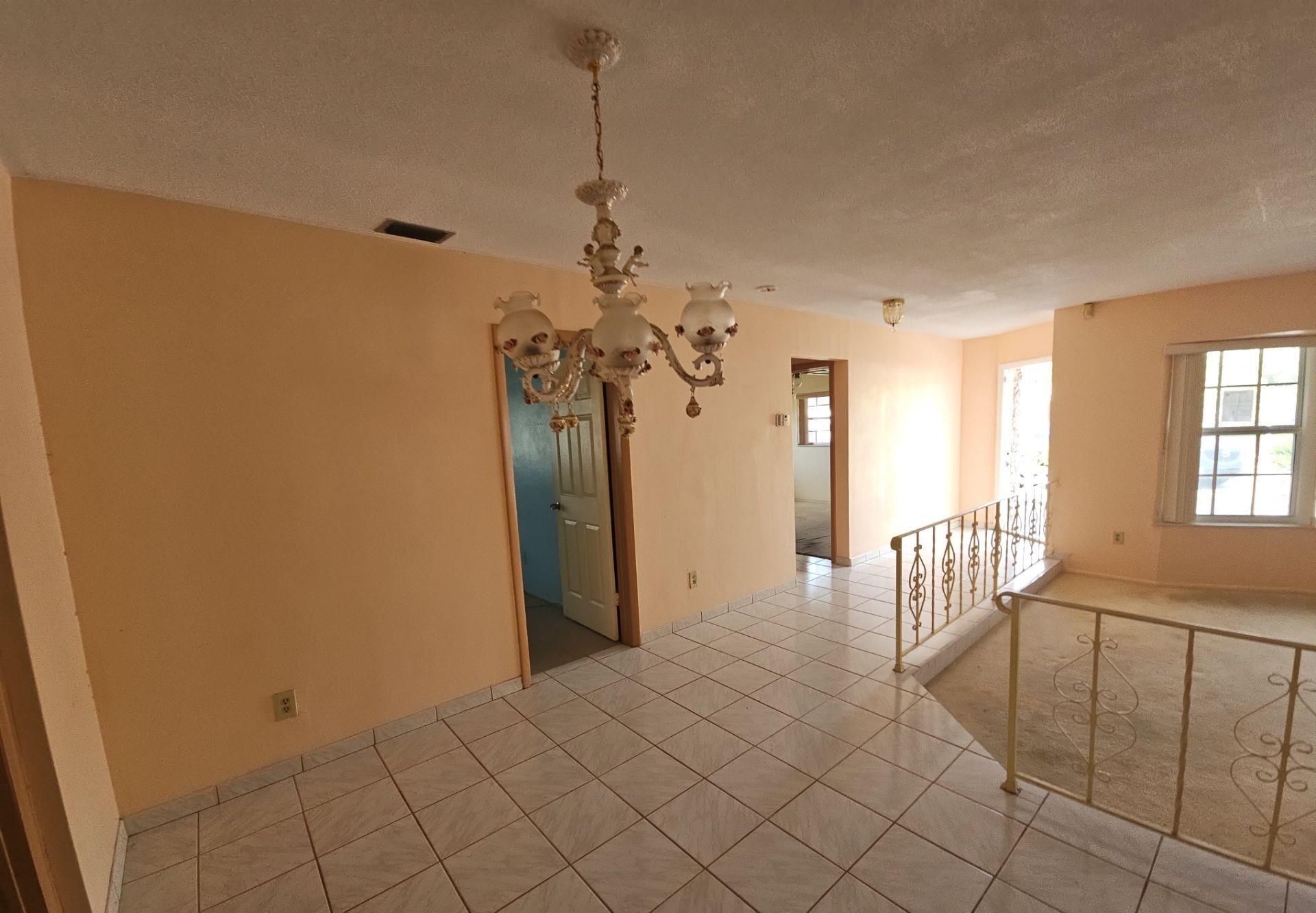 4290 NW 41st Ter
