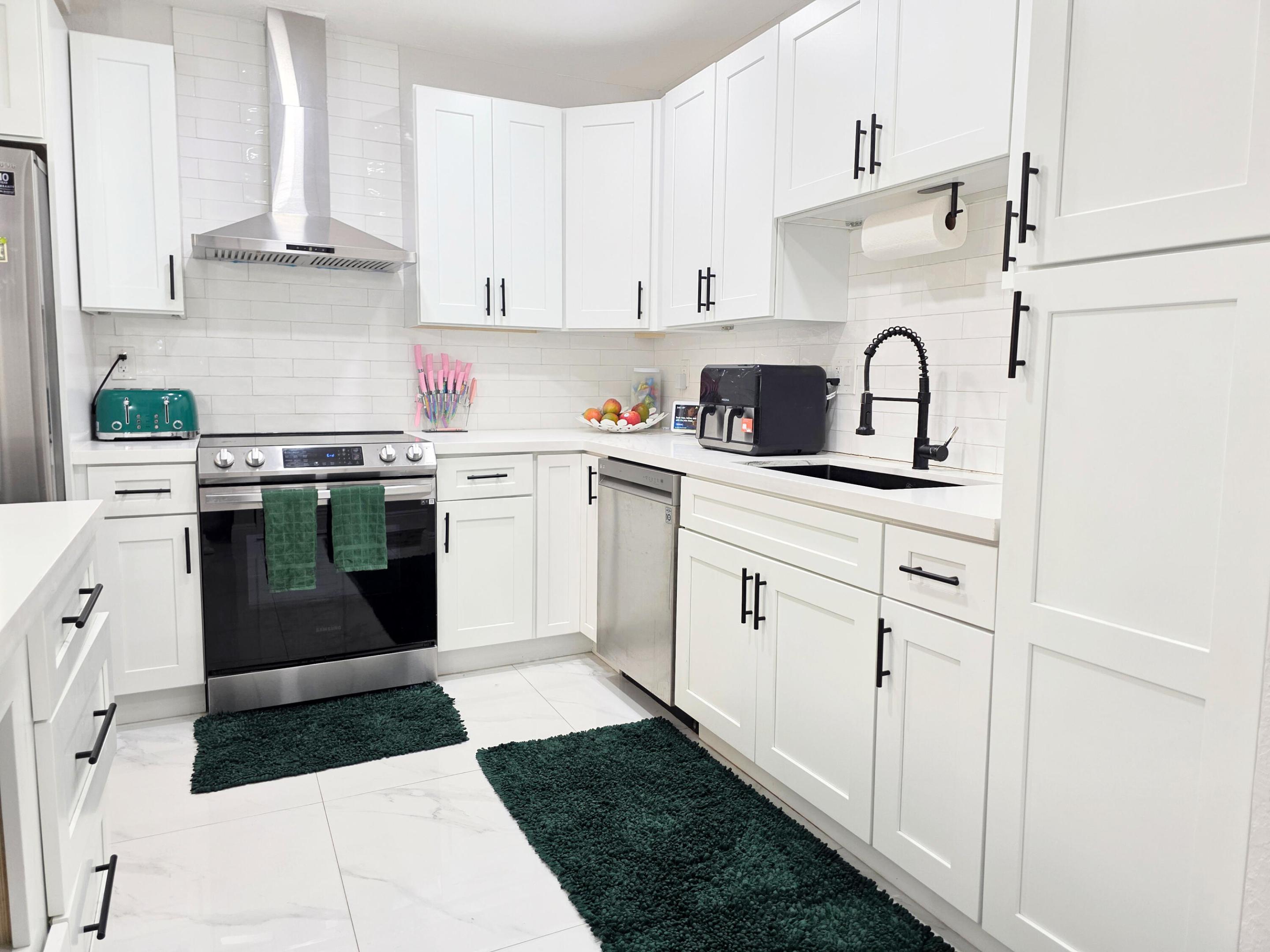 FLAMINGO PARK SEC - Residential