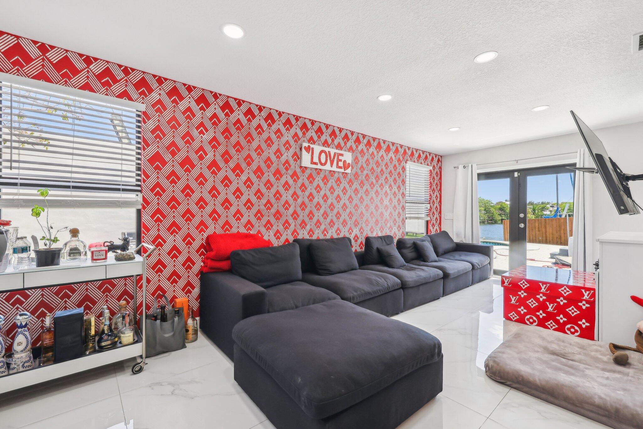 FLAMINGO PARK SEC - Residential