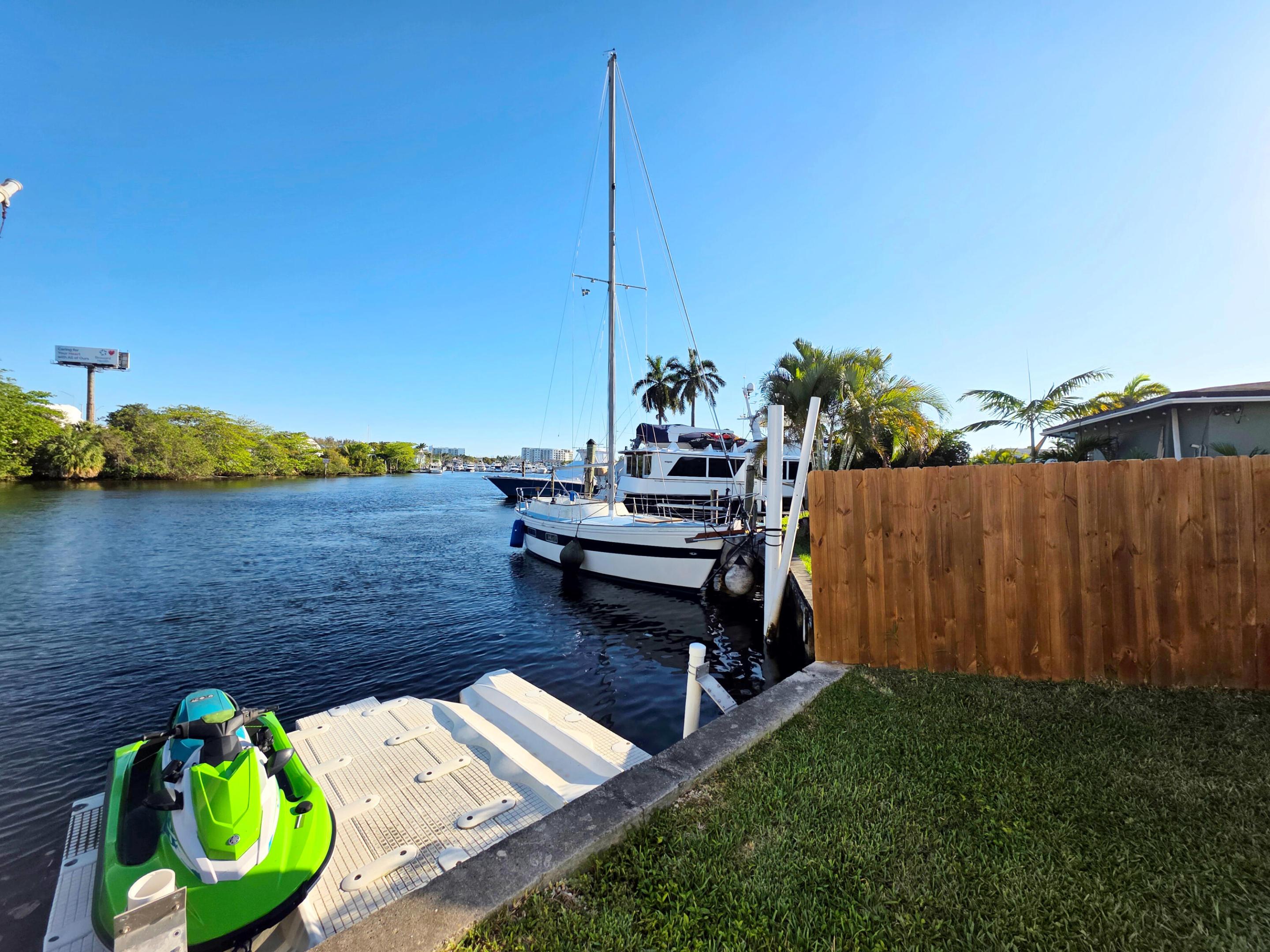 FLAMINGO PARK SEC - Residential