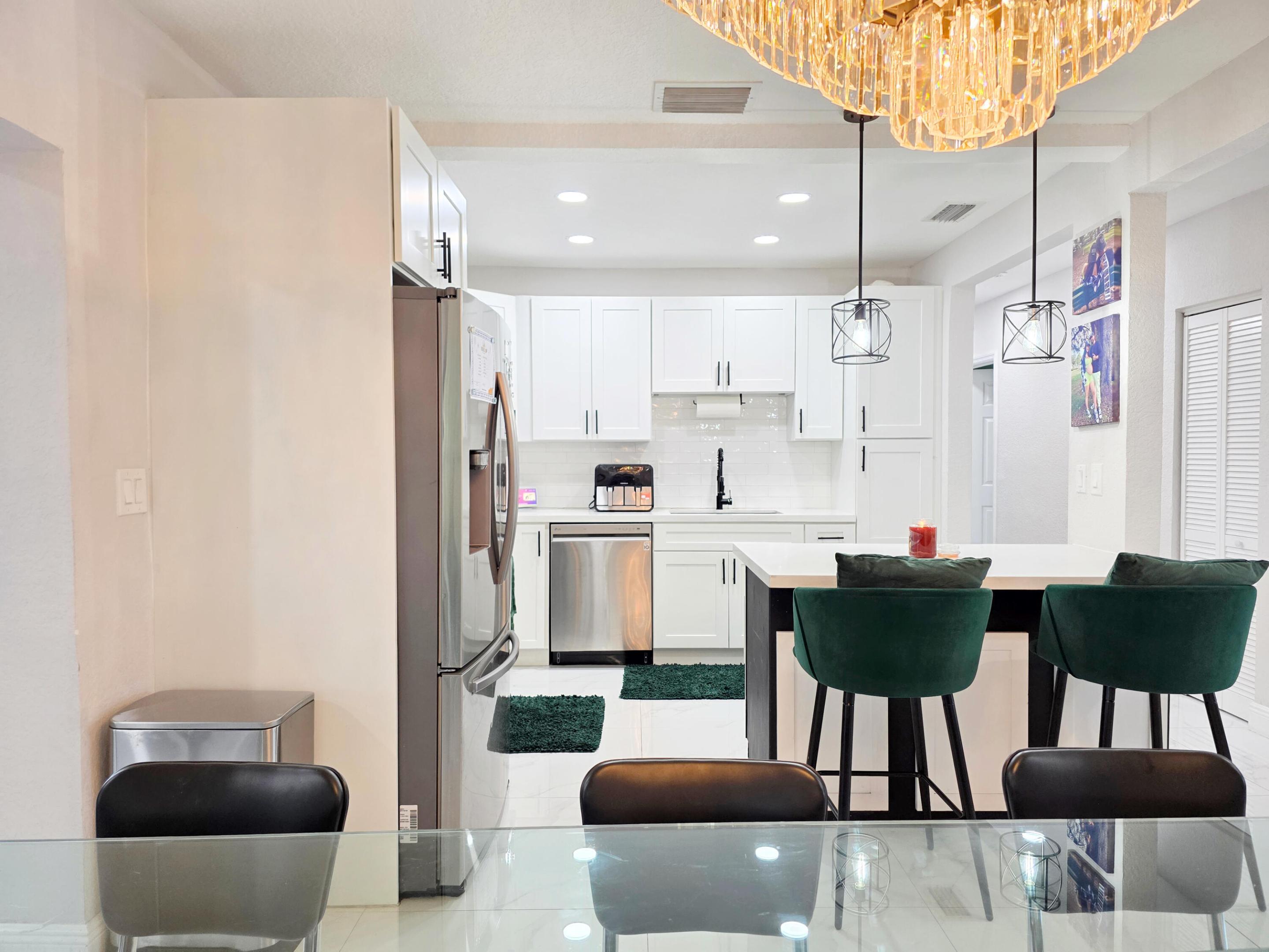 FLAMINGO PARK SEC - Residential