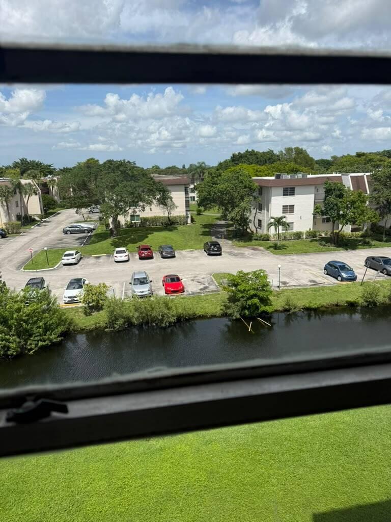 7521 NW 16TH Street 4407