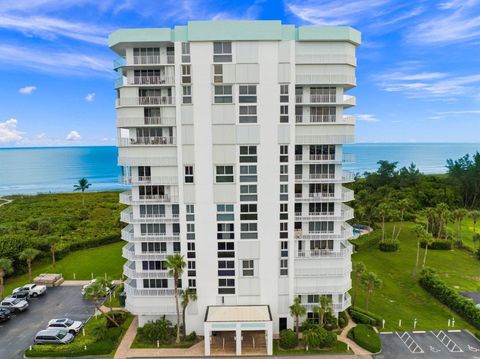 A home in Hutchinson Island