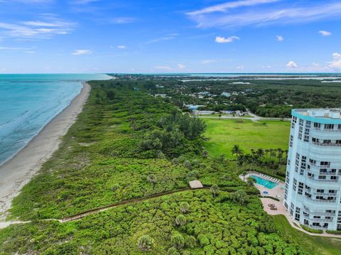 A home in Hutchinson Island