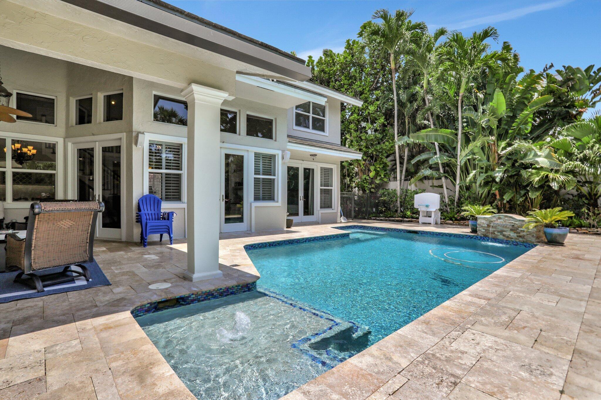 CARRIAGE TRADE - Residential