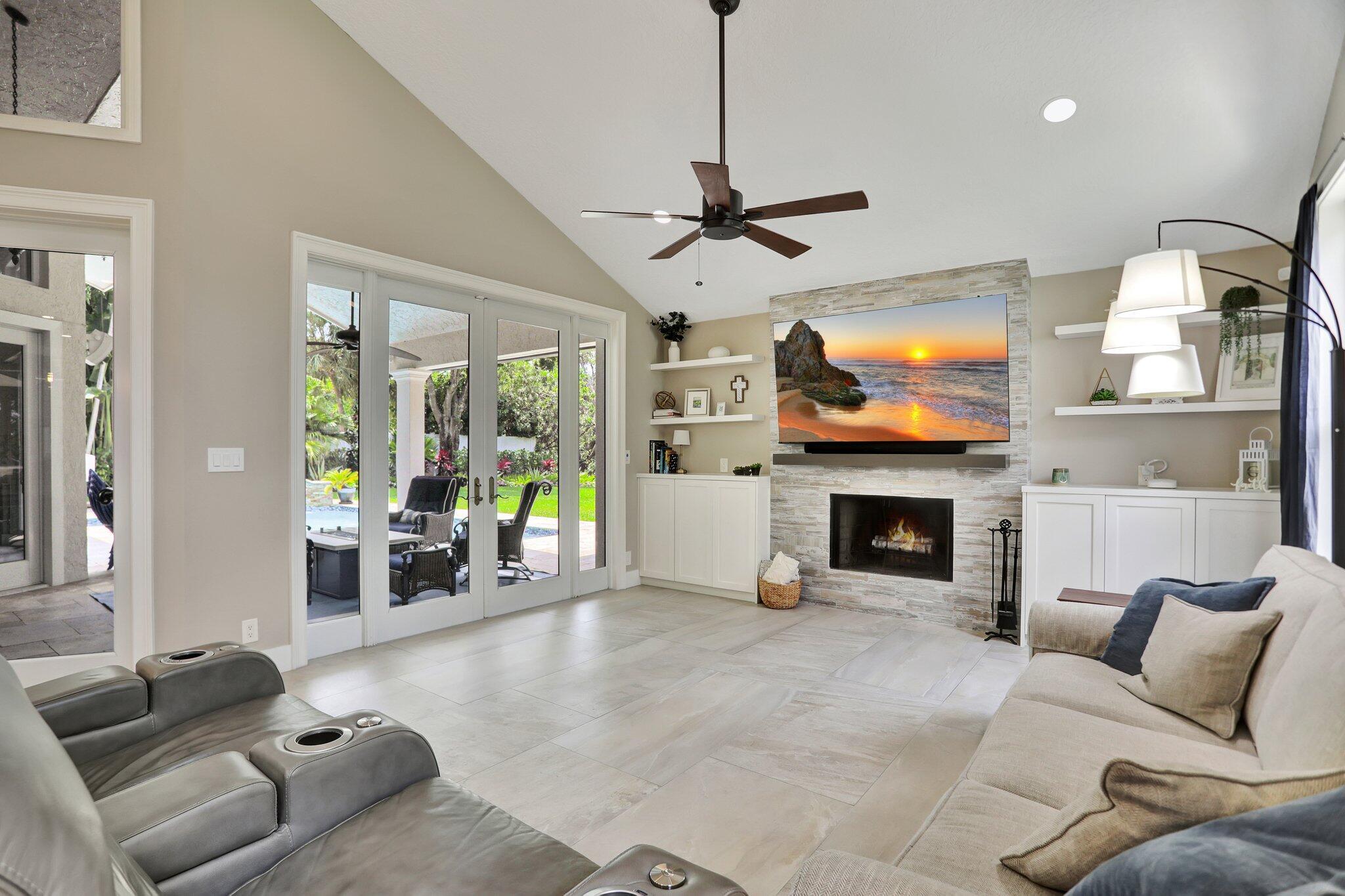 CARRIAGE TRADE - Residential