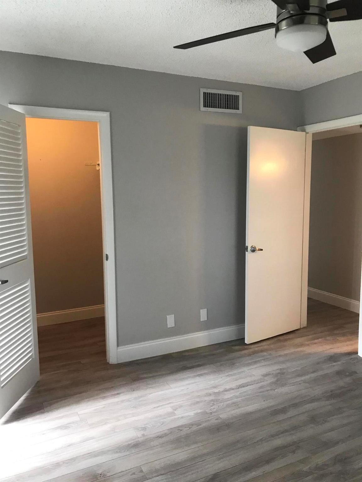 SPANISH OAKS CONDO - Residential Lease