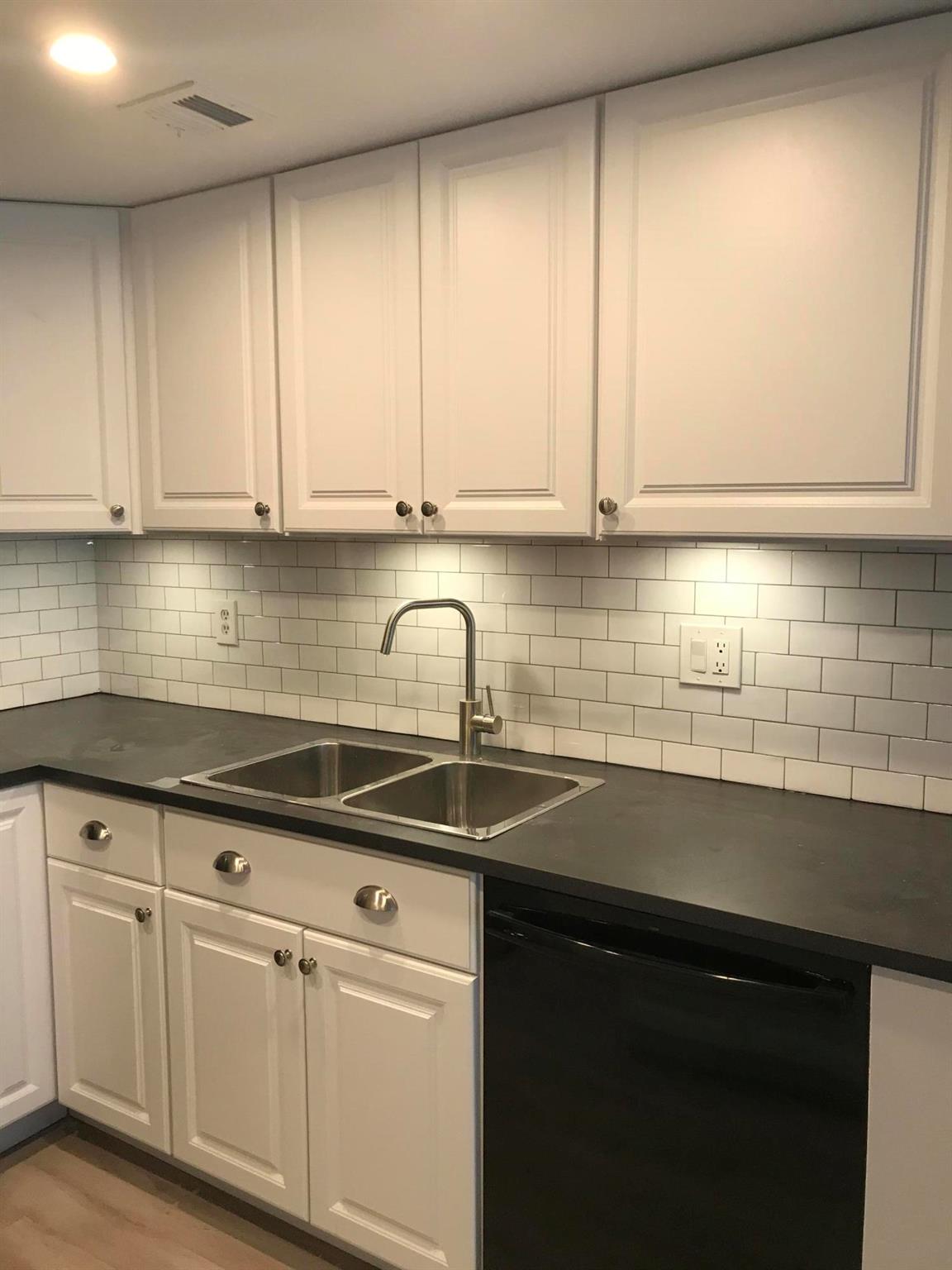 SPANISH OAKS CONDO - Residential Lease