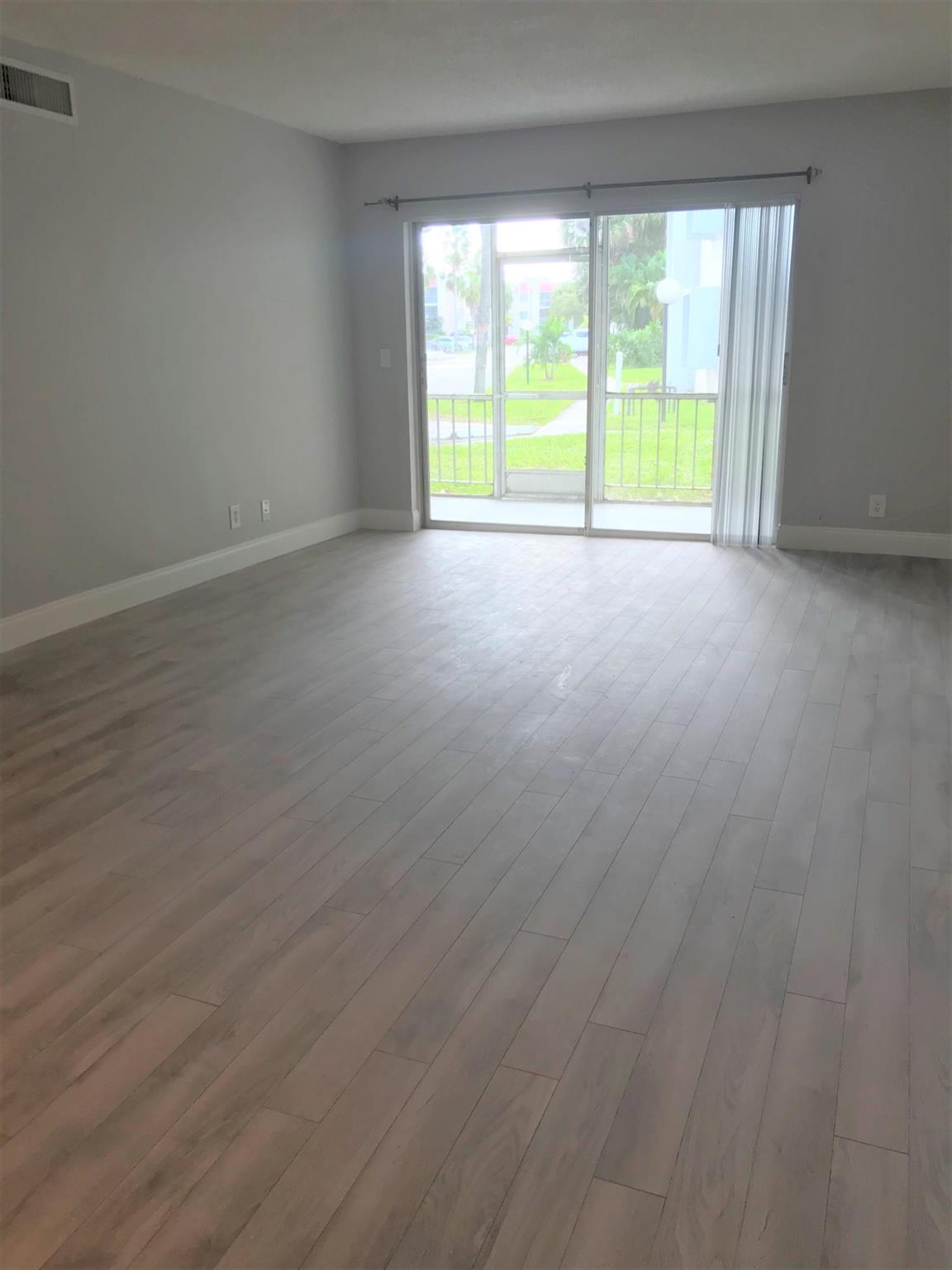 SPANISH OAKS CONDO - Residential Lease