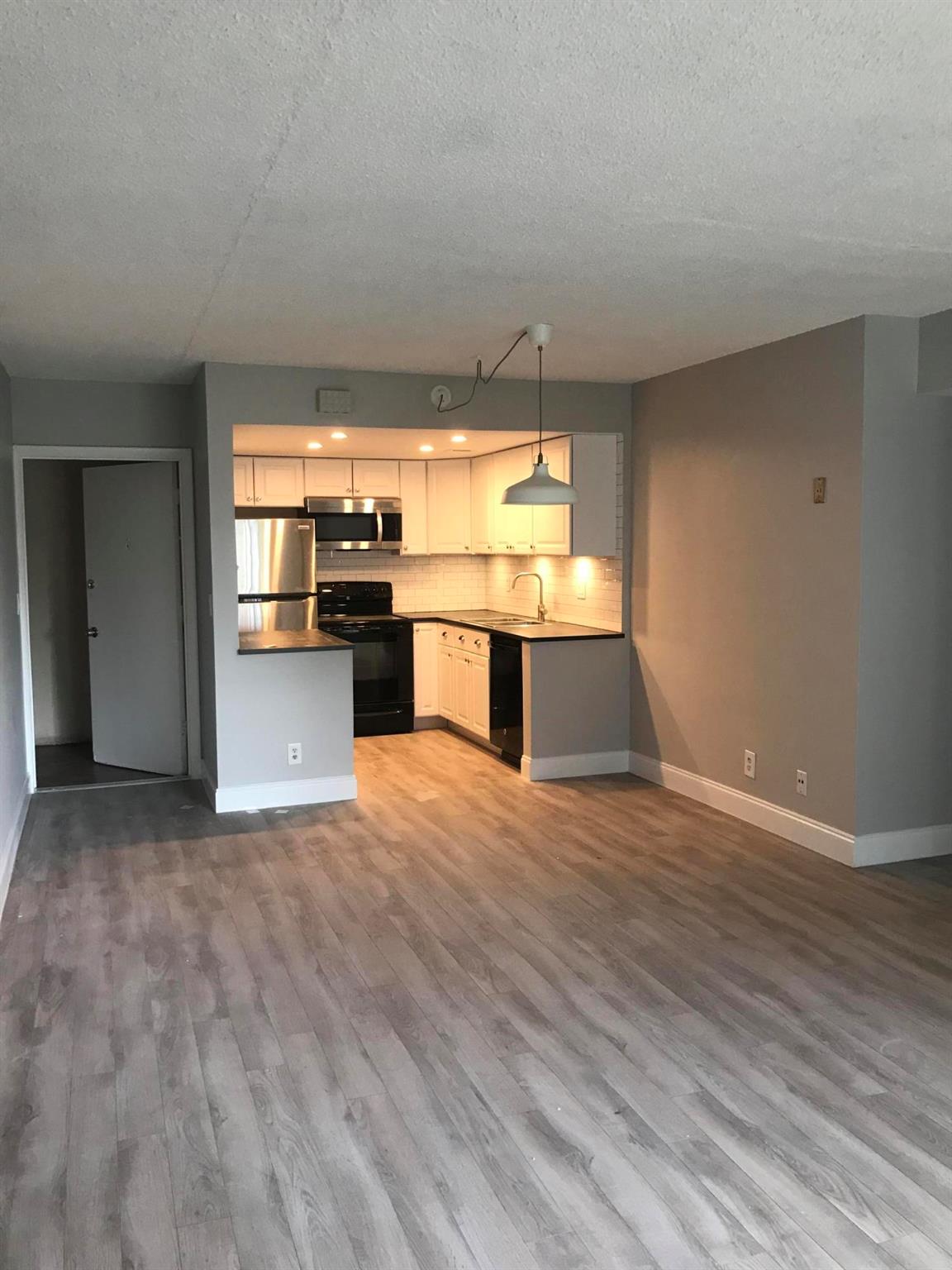 SPANISH OAKS CONDO - Residential Lease