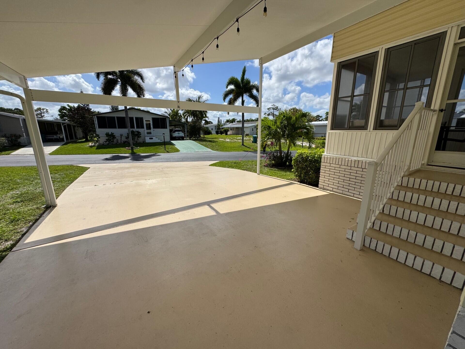 SEA MEADOWS - Residential