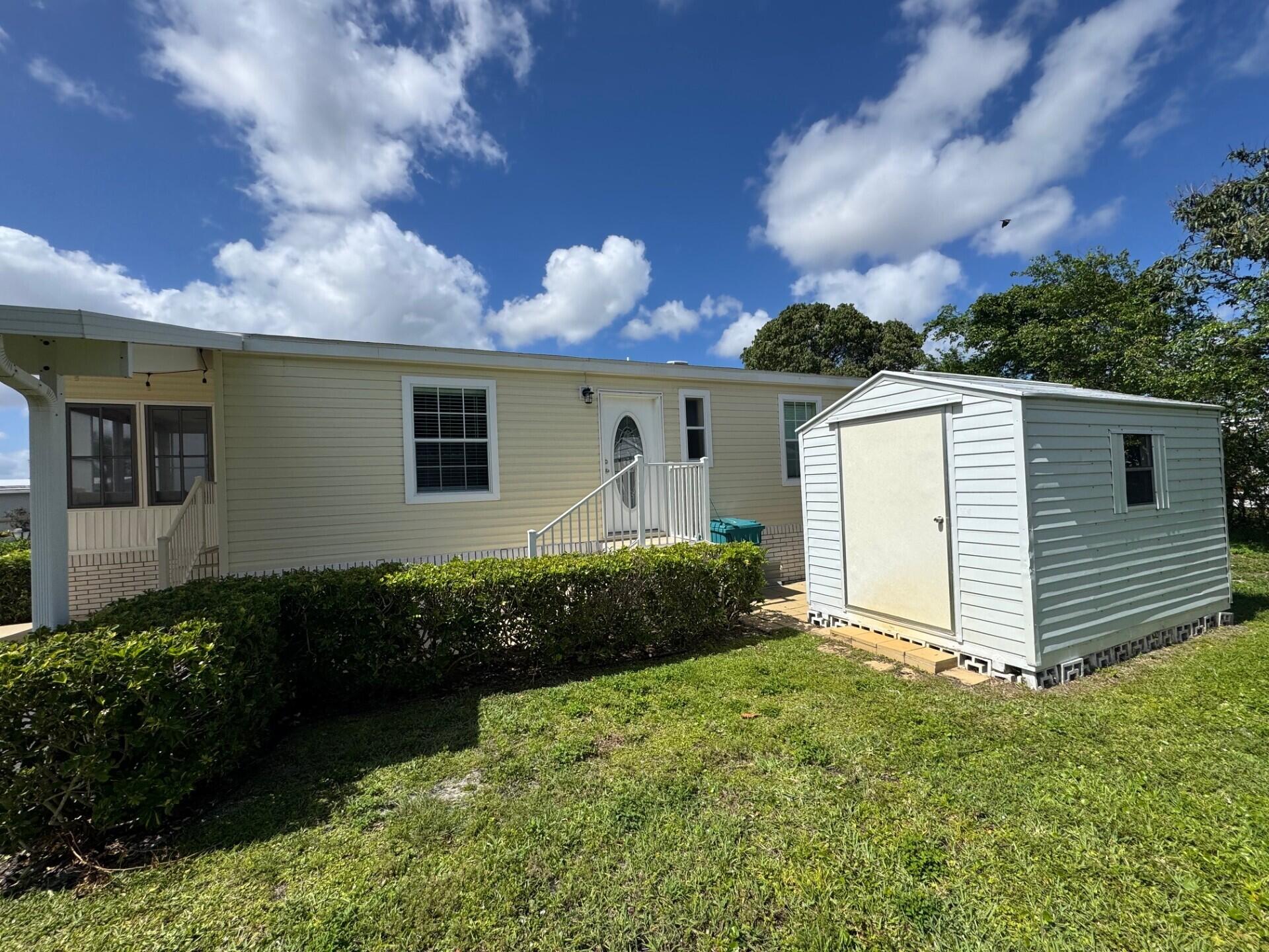 SEA MEADOWS - Residential