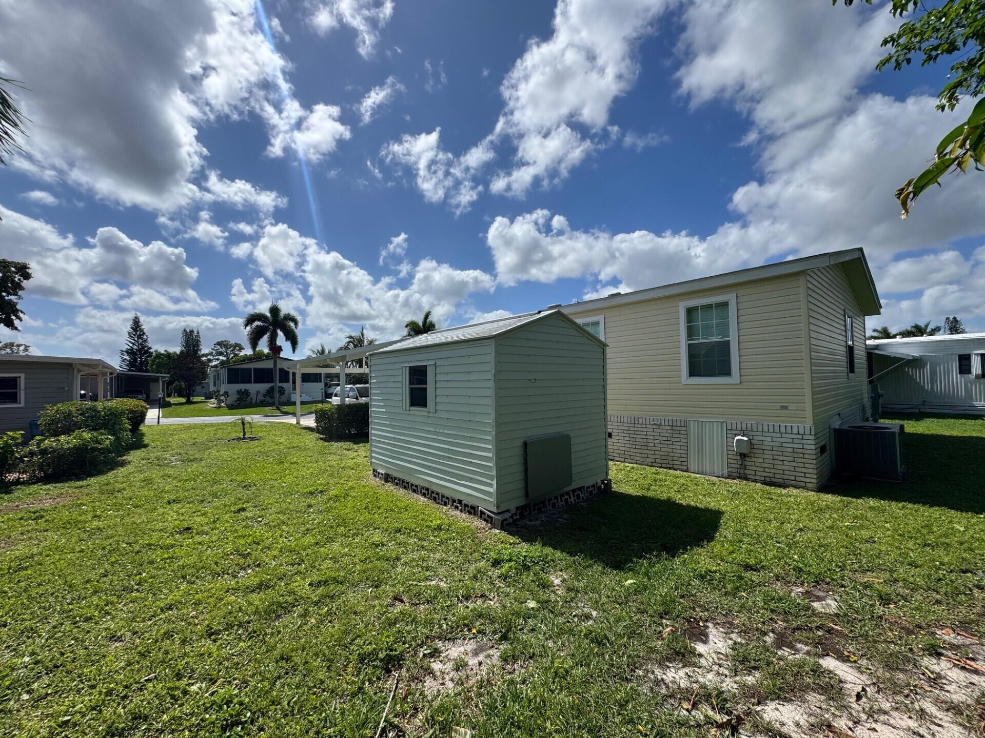 SEA MEADOWS - Residential