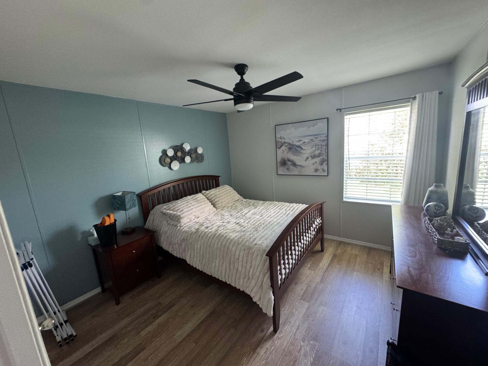 SEA MEADOWS - Residential