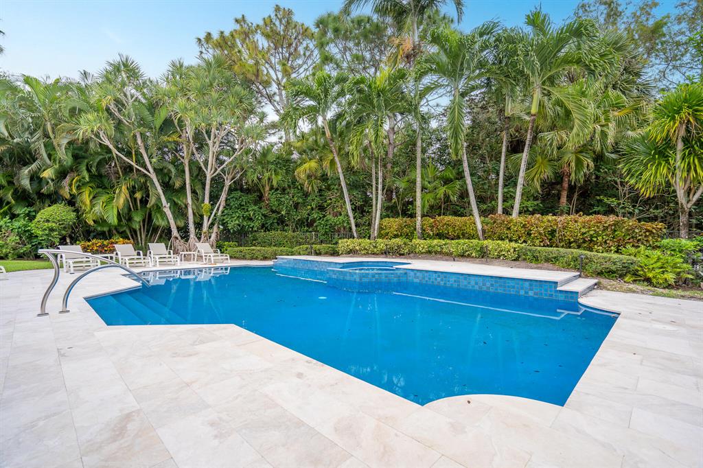 ADDISON RESERVE - Residential