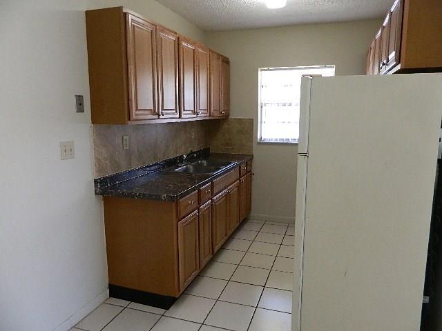 Oakland Park Second Add 1 - Residential Lease