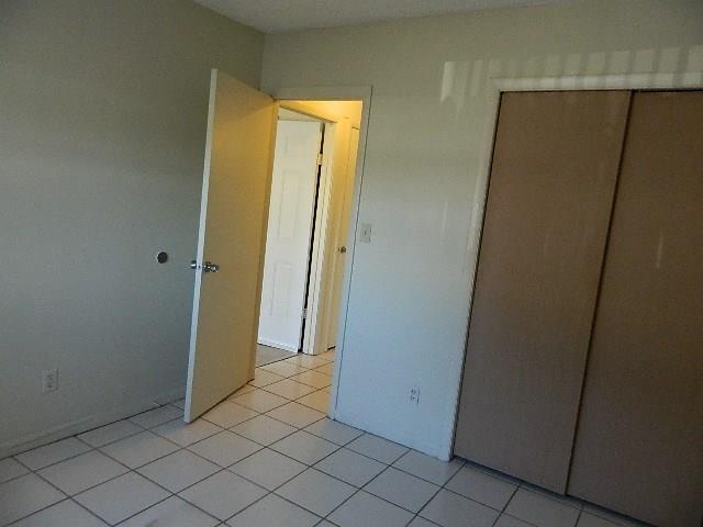 Oakland Park Second Add 1 - Residential Lease