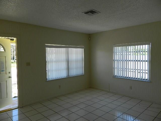 Oakland Park Second Add 1 - Residential Lease