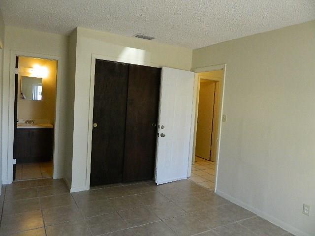 Oakland Park Second Add 1 - Residential Lease