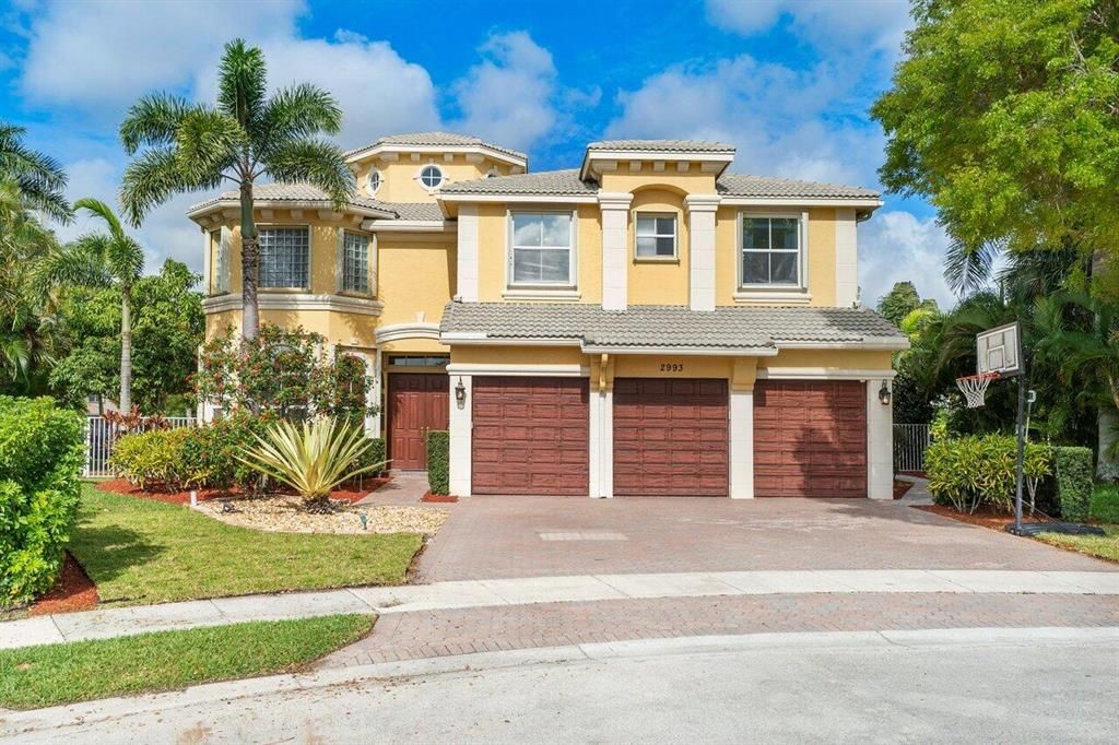 Photo of 2993 Hartridge Ter Terrace Ter, Wellington, FL 33414 (MLS # R10792726)