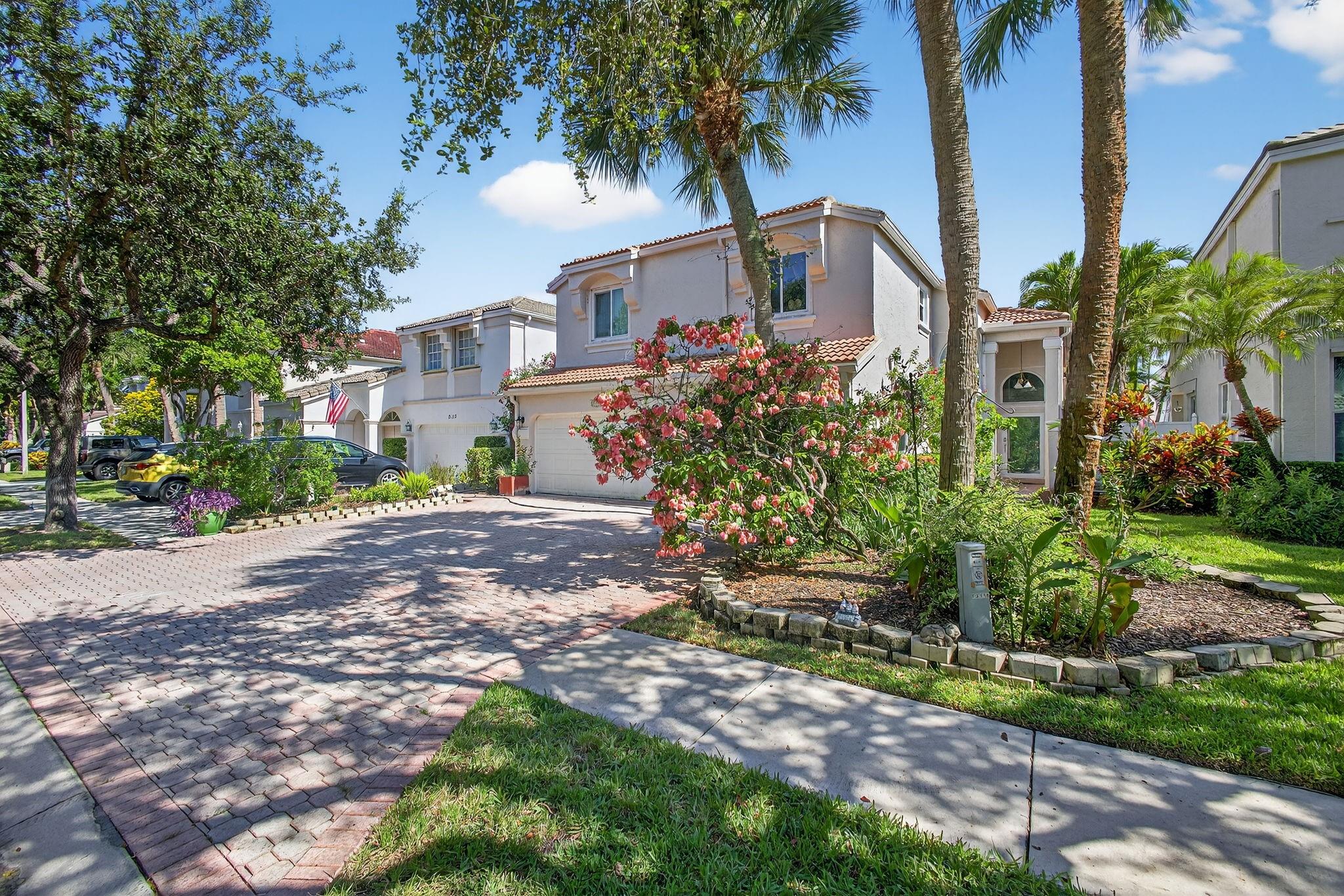 2119 Chagall Cir