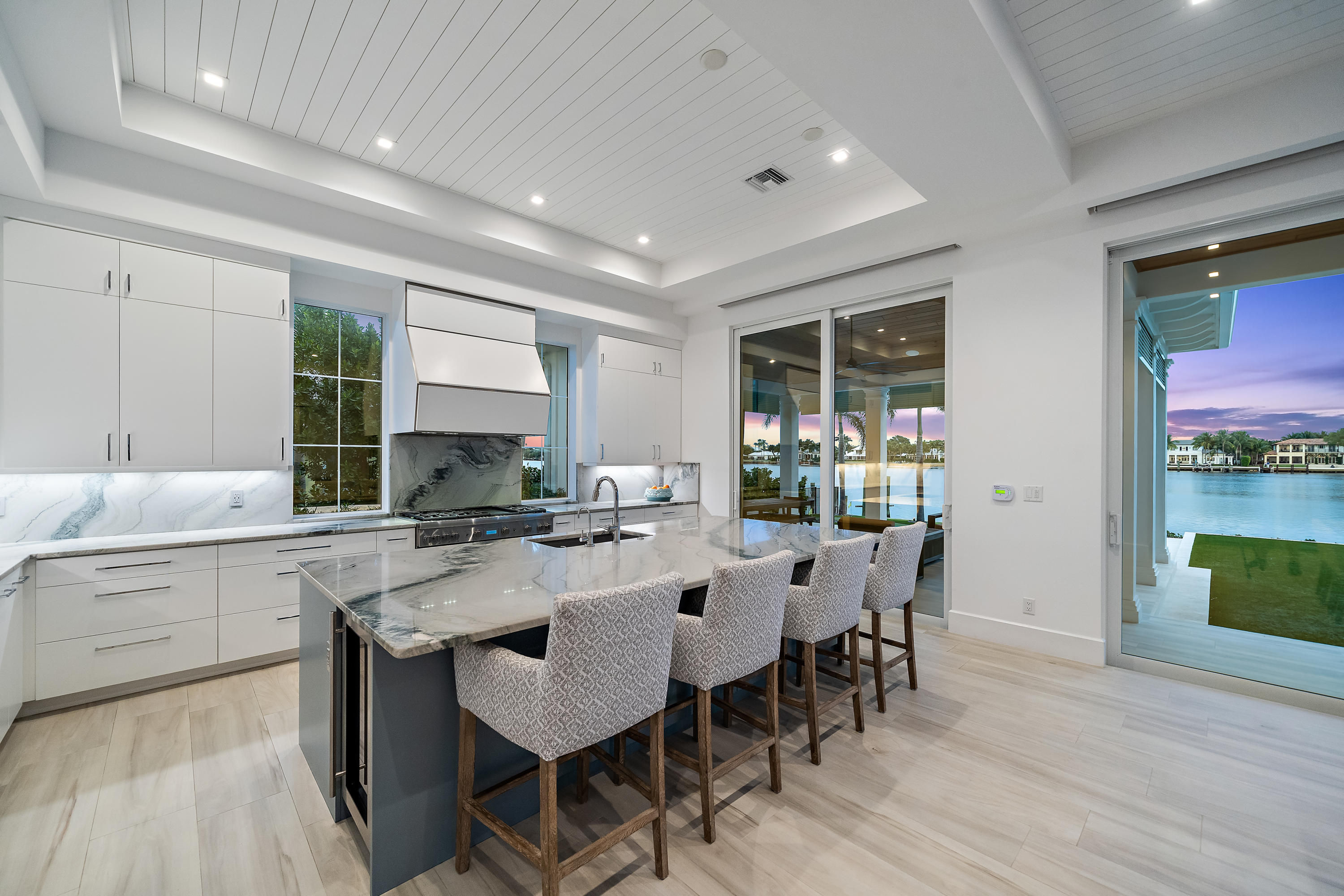 HIDDEN KEY - Residential