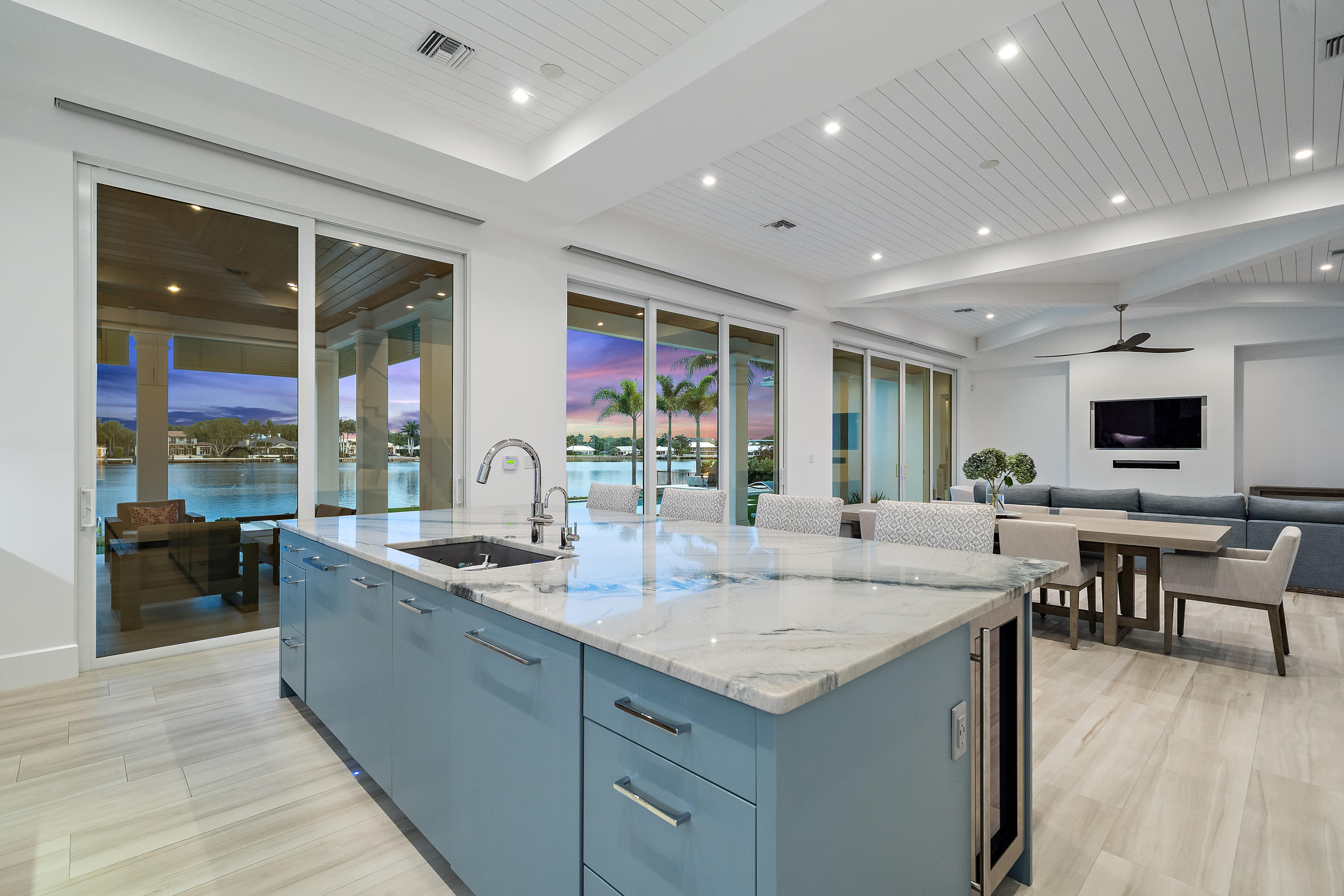 HIDDEN KEY - Residential