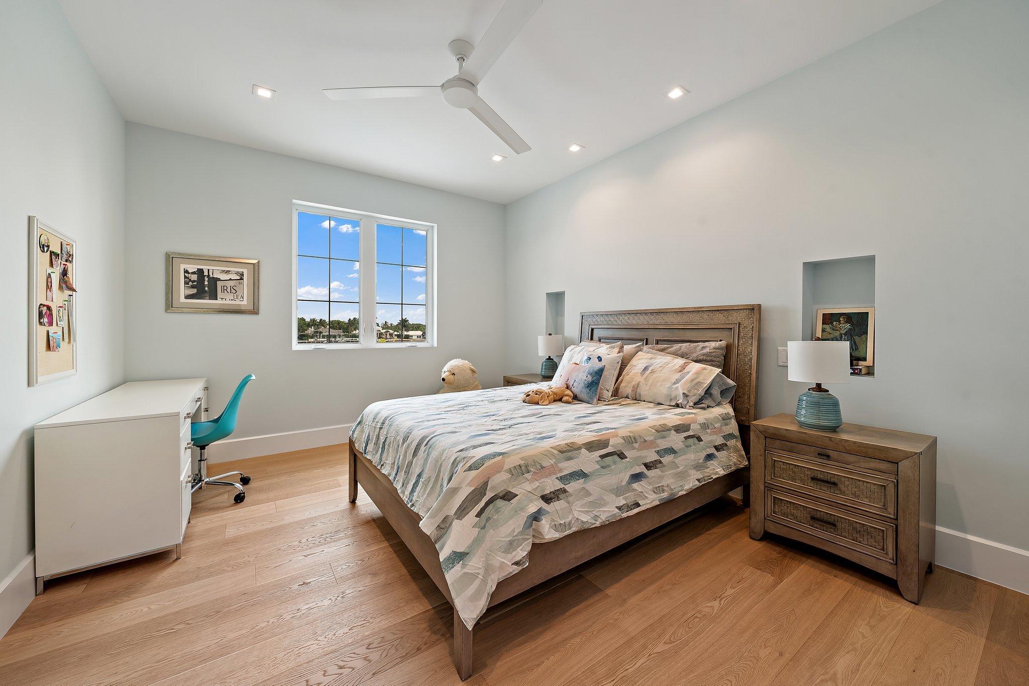 HIDDEN KEY - Residential