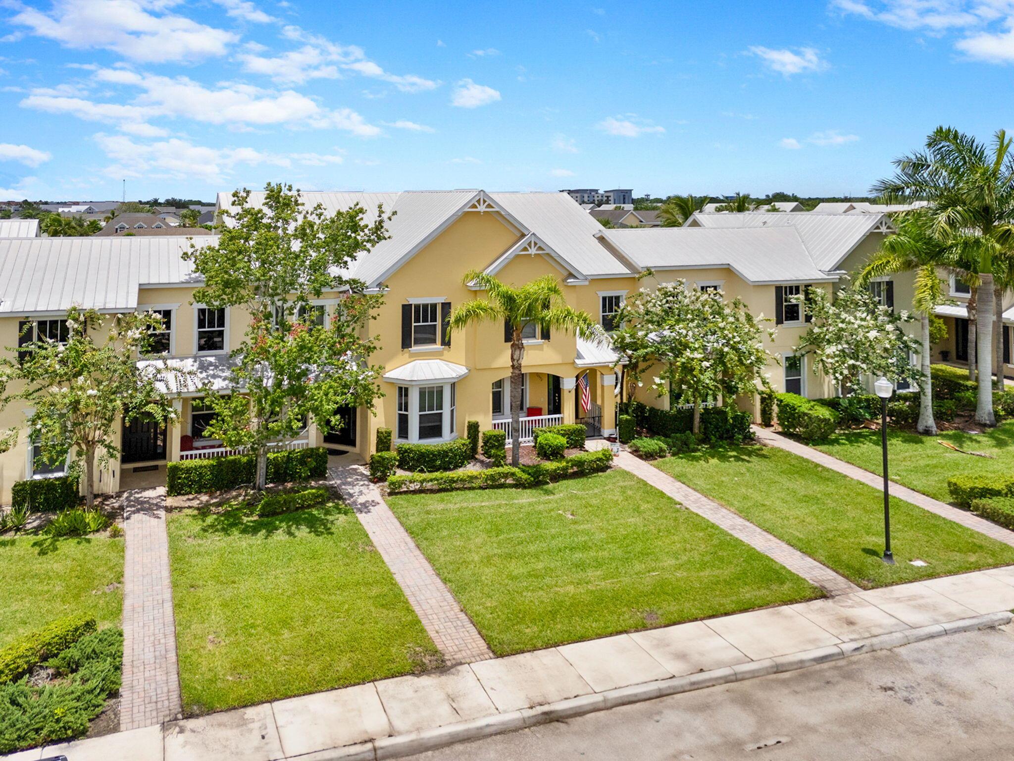 Photo 2 of 49 of 10582 SW Ashlyn Way townhome