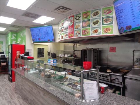 7158 N Beracasa Way Boca Raton FL 