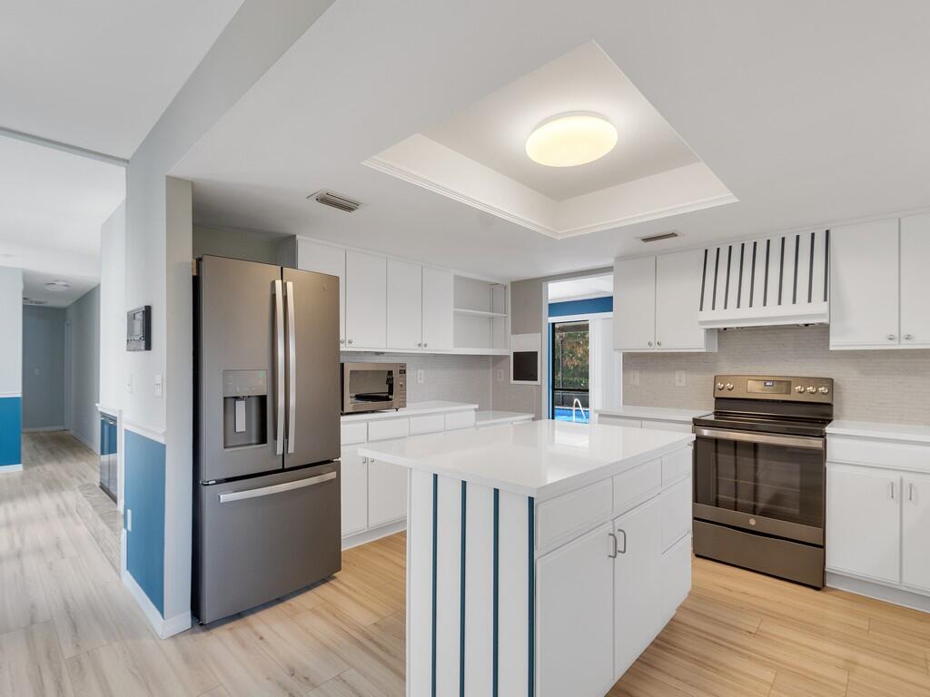 GREEN ACRES ESTATES - Residential