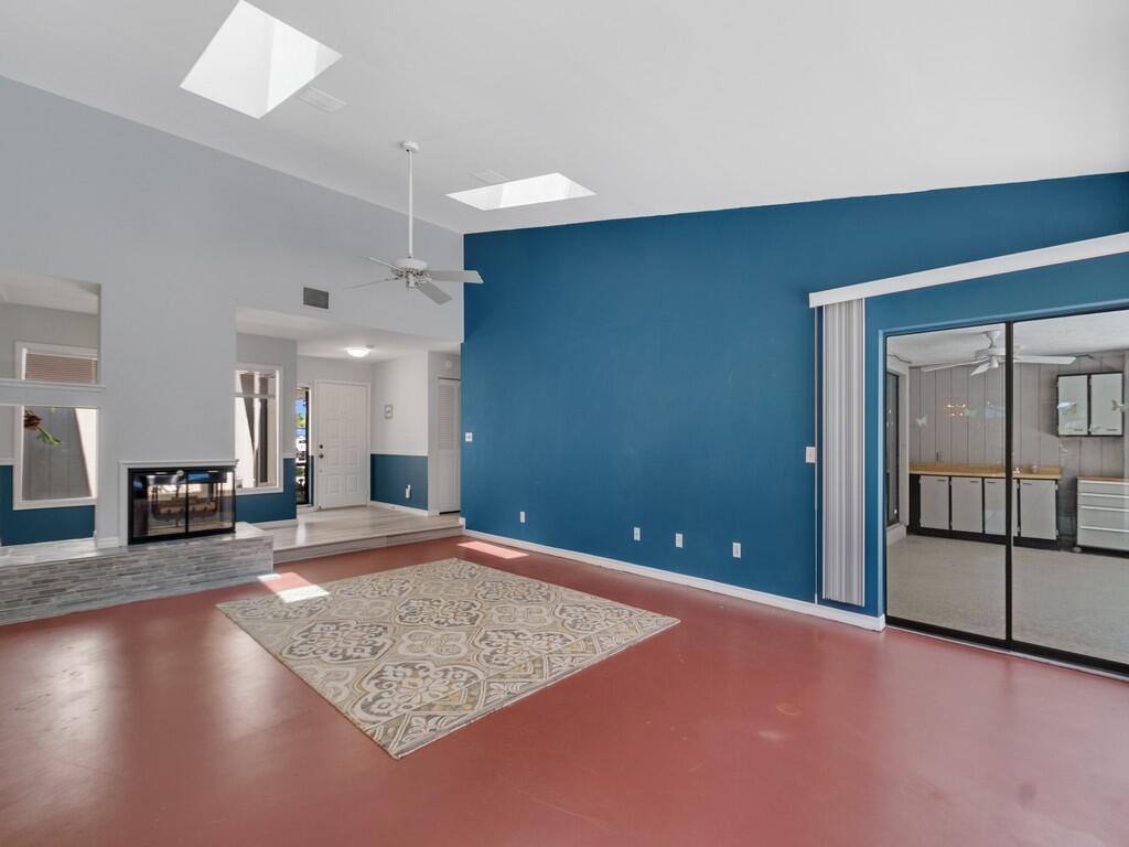 GREEN ACRES ESTATES - Residential