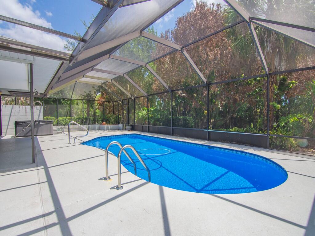 GREEN ACRES ESTATES - Residential