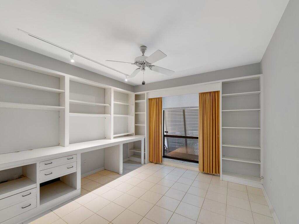 GREEN ACRES ESTATES - Residential