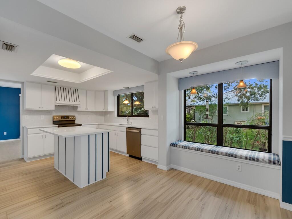 GREEN ACRES ESTATES - Residential