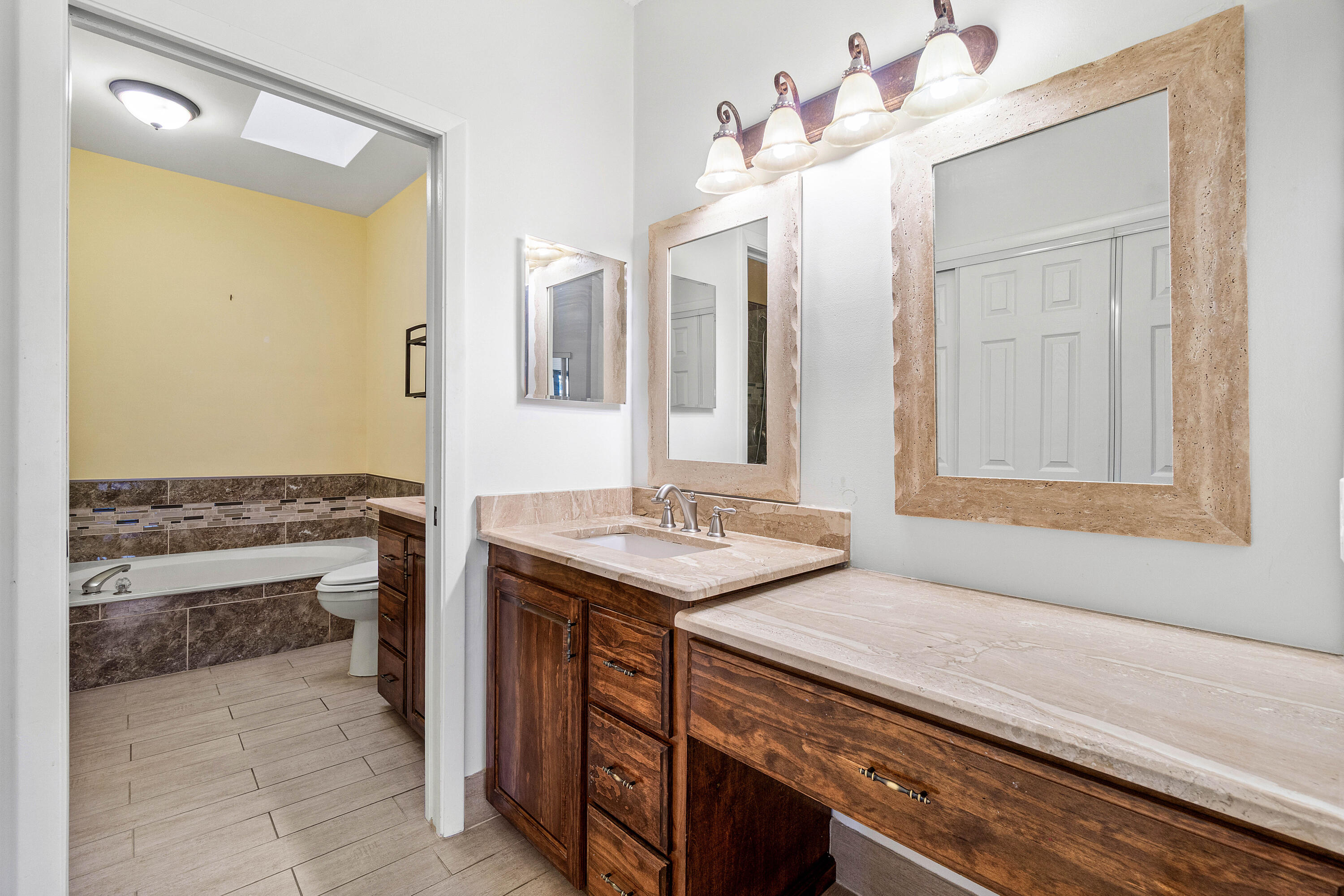 HARBOURS AT ABERDEEN & II COND - Residential